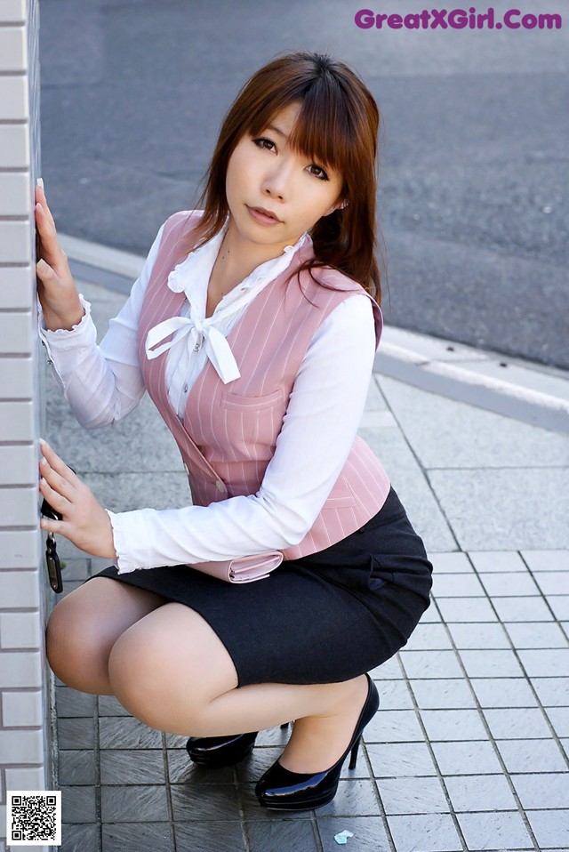 Rin Higurashi - Galeria Cross Legged No.d83b65