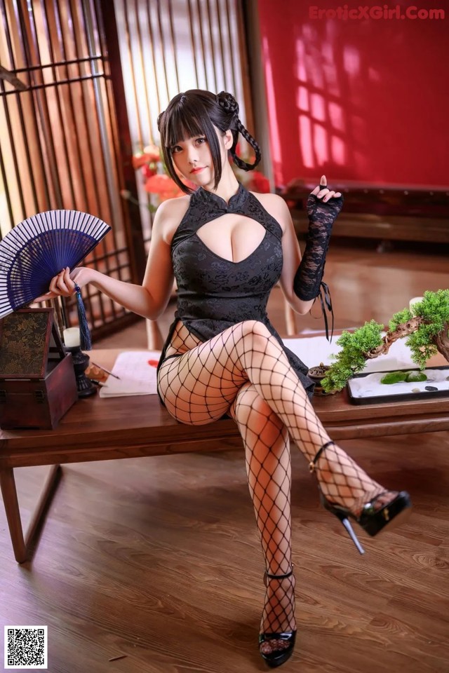 Coser @ 蜜汁 猫 裘 Vol.059: 魔女 旗袍 (56 photos) No.a1fee9